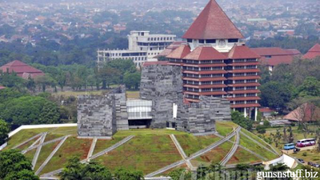 Perguruan Tinggi Negeri Jabodetabek Paling Unggul